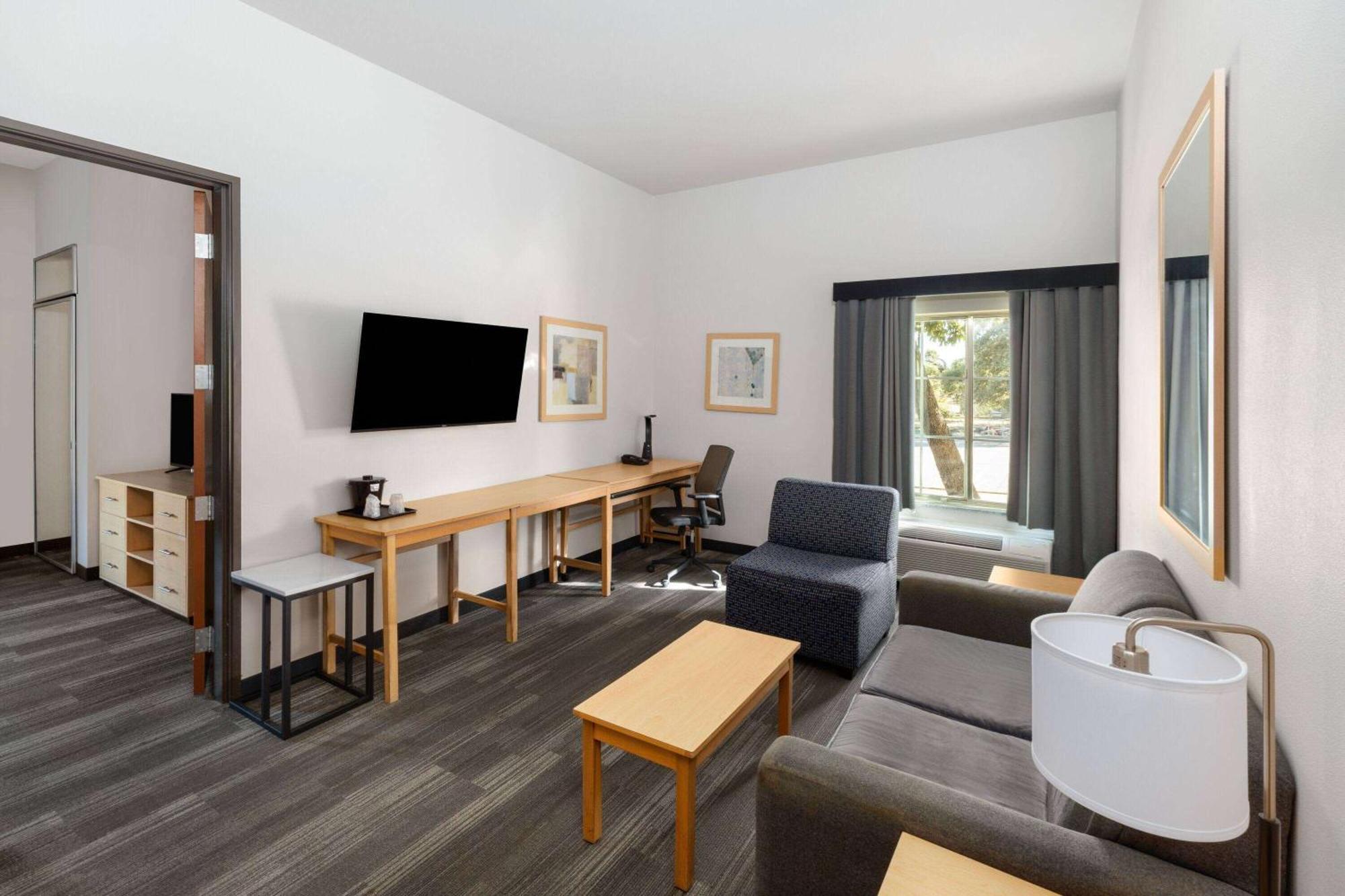 La Quinta By Wyndham Austin Nw/Lakeline Mall Cedar Park Bagian luar foto
