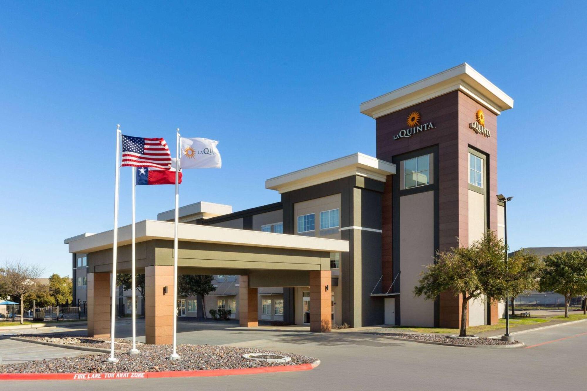 La Quinta By Wyndham Austin Nw/Lakeline Mall Cedar Park Bagian luar foto