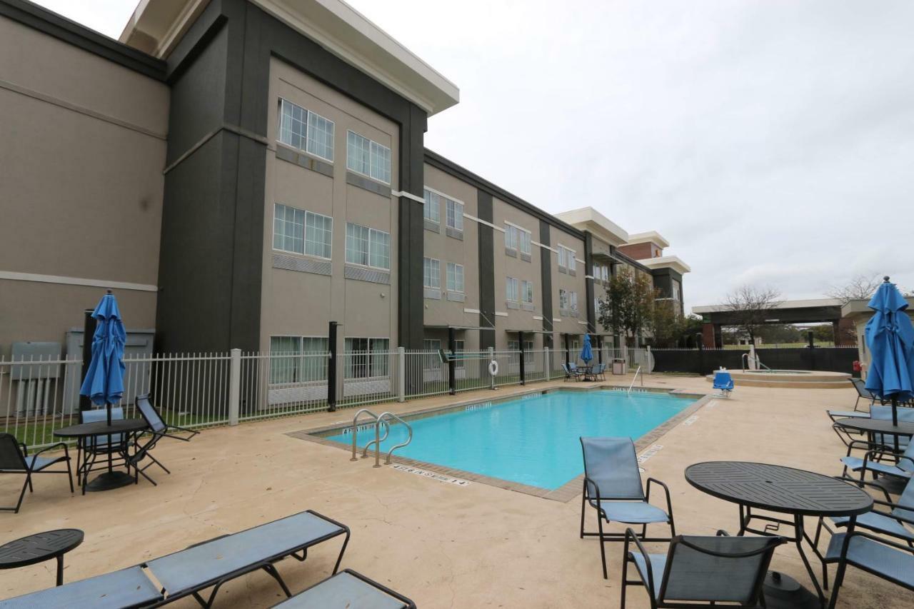 La Quinta By Wyndham Austin Nw/Lakeline Mall Cedar Park Bagian luar foto